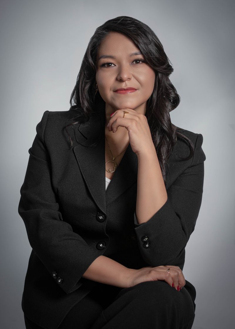Portrait of Emily Davis, Commercial Real Estate